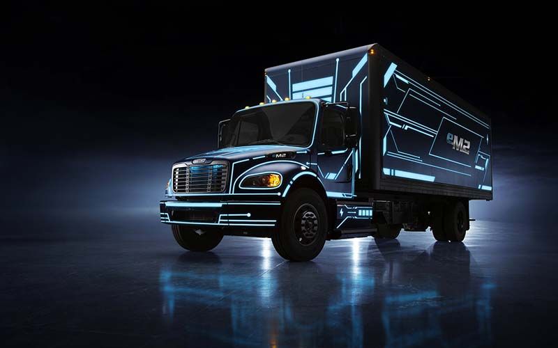 Freightliner electirc-eM2 - image 2 of 3
