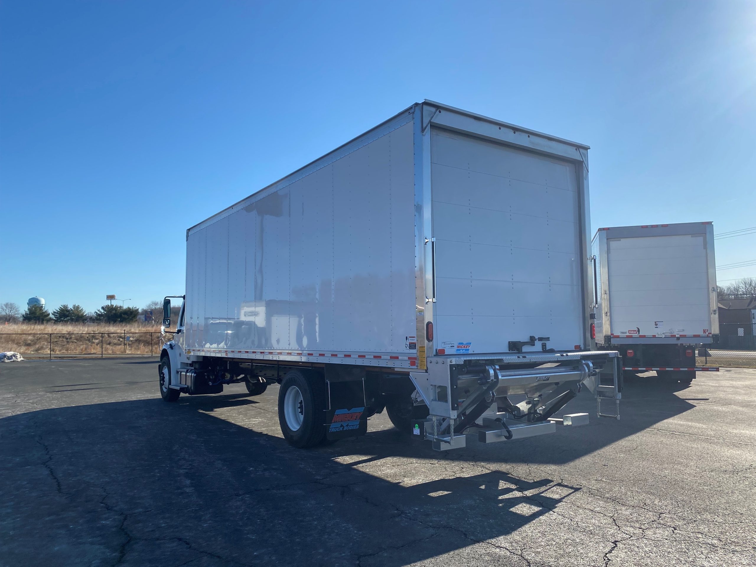 2025 FREIGHTLINER BUSINESS CLASS M2 106 PLUS WD4135 *Available in the NY/NJ Metro area* - image 5 of 6