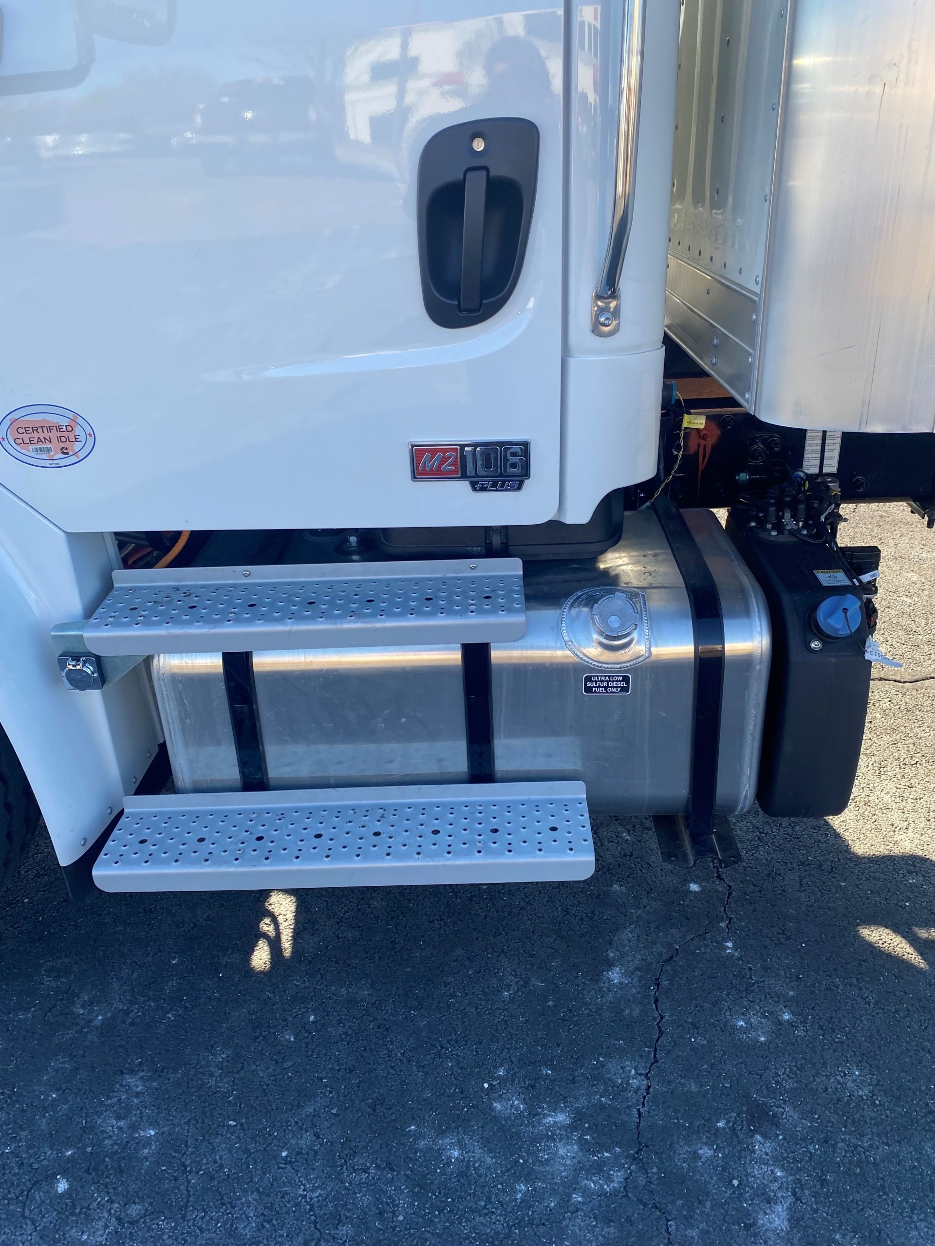 2025 FREIGHTLINER BUSINESS CLASS M2 106 PLUS WD4135 *Available in the NY/NJ Metro area* - image 6 of 6