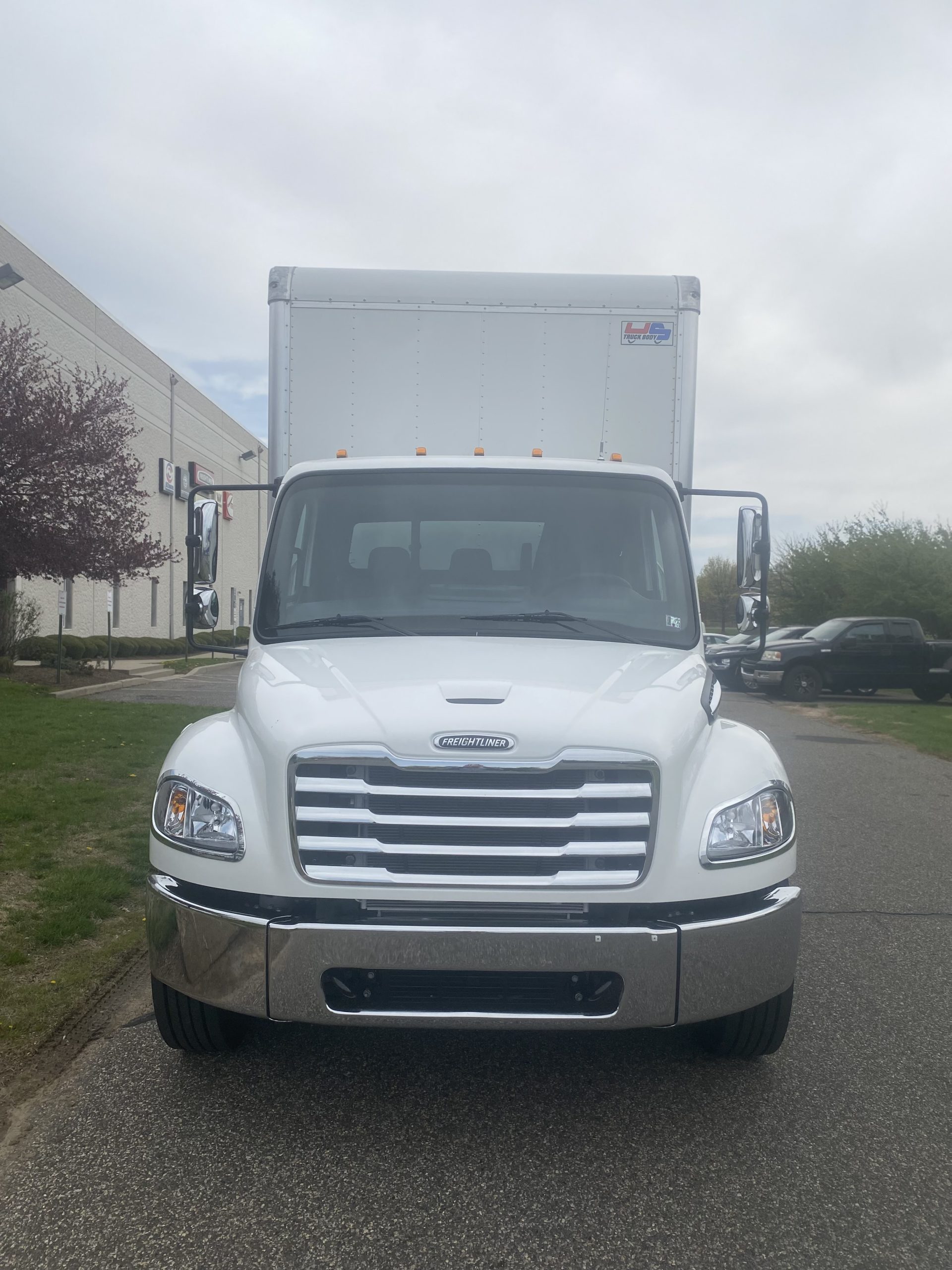 2026 FREIGHTLINER BUSINESS CLASS M2 106 PLUS WL5177 - image 3 of 5