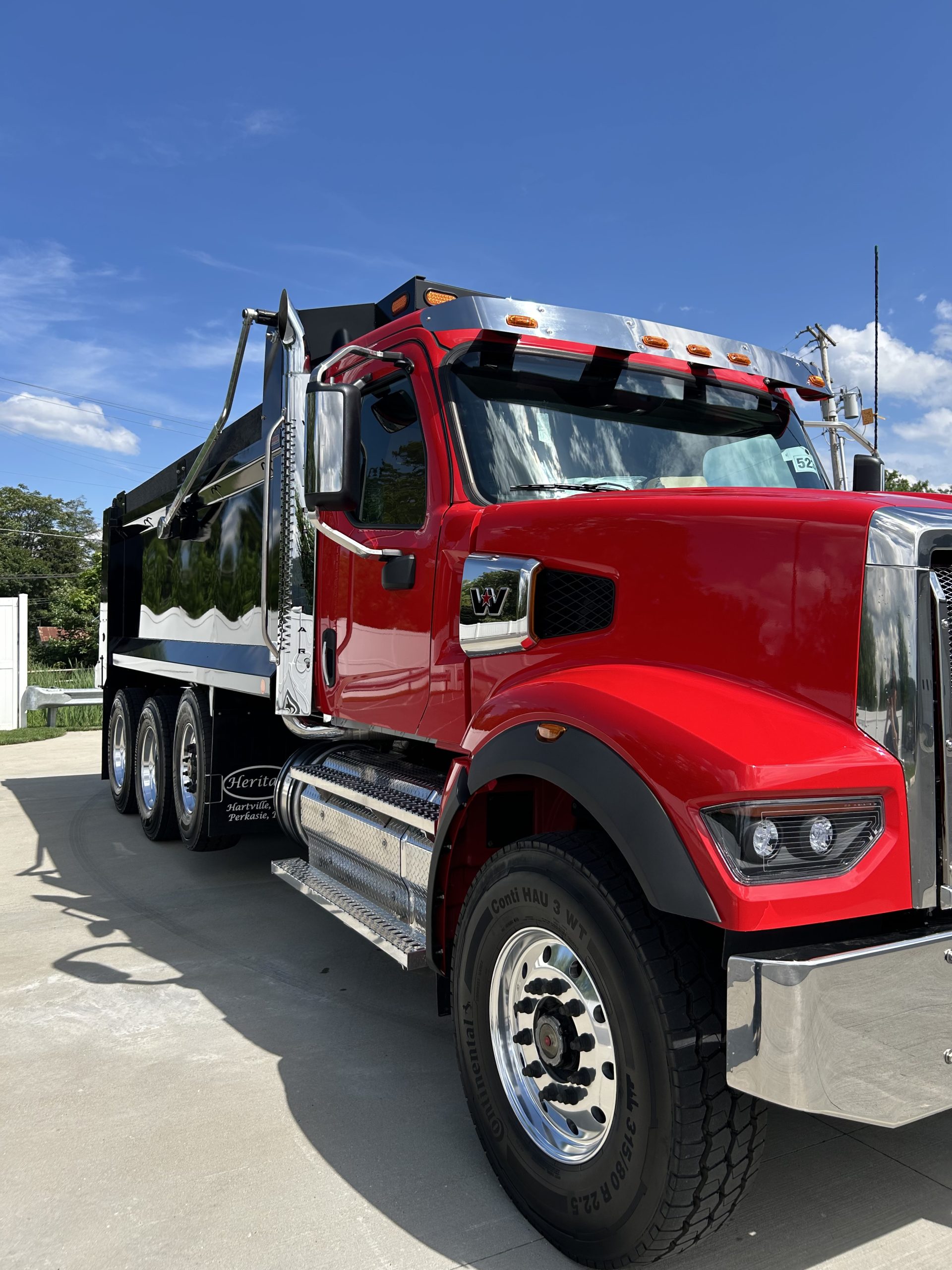 2026 WESTERN STAR 49X WF4058 - image 3 of 6
