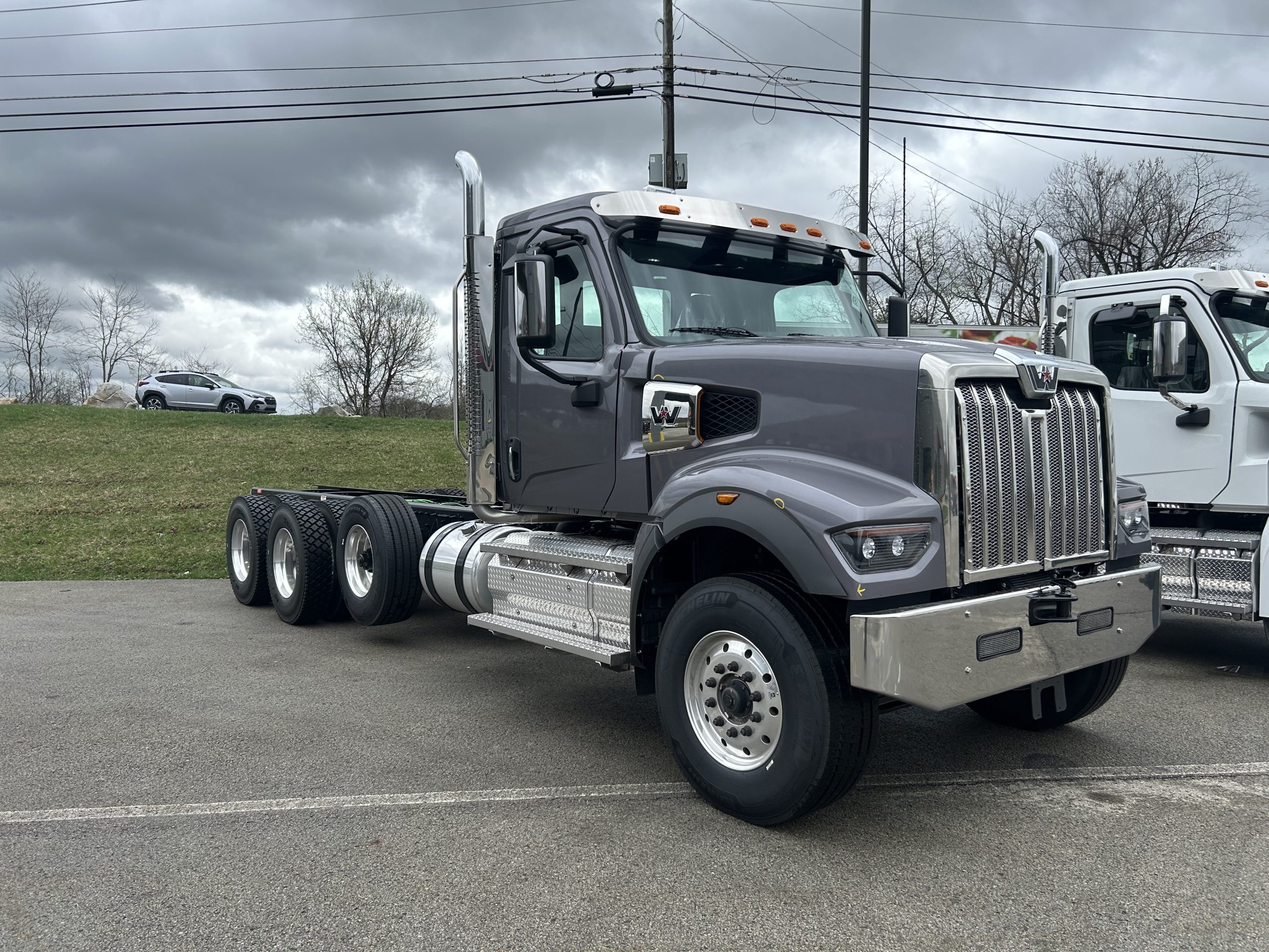 2026 WESTERN STAR 49X WF6880 - image 1 of 2