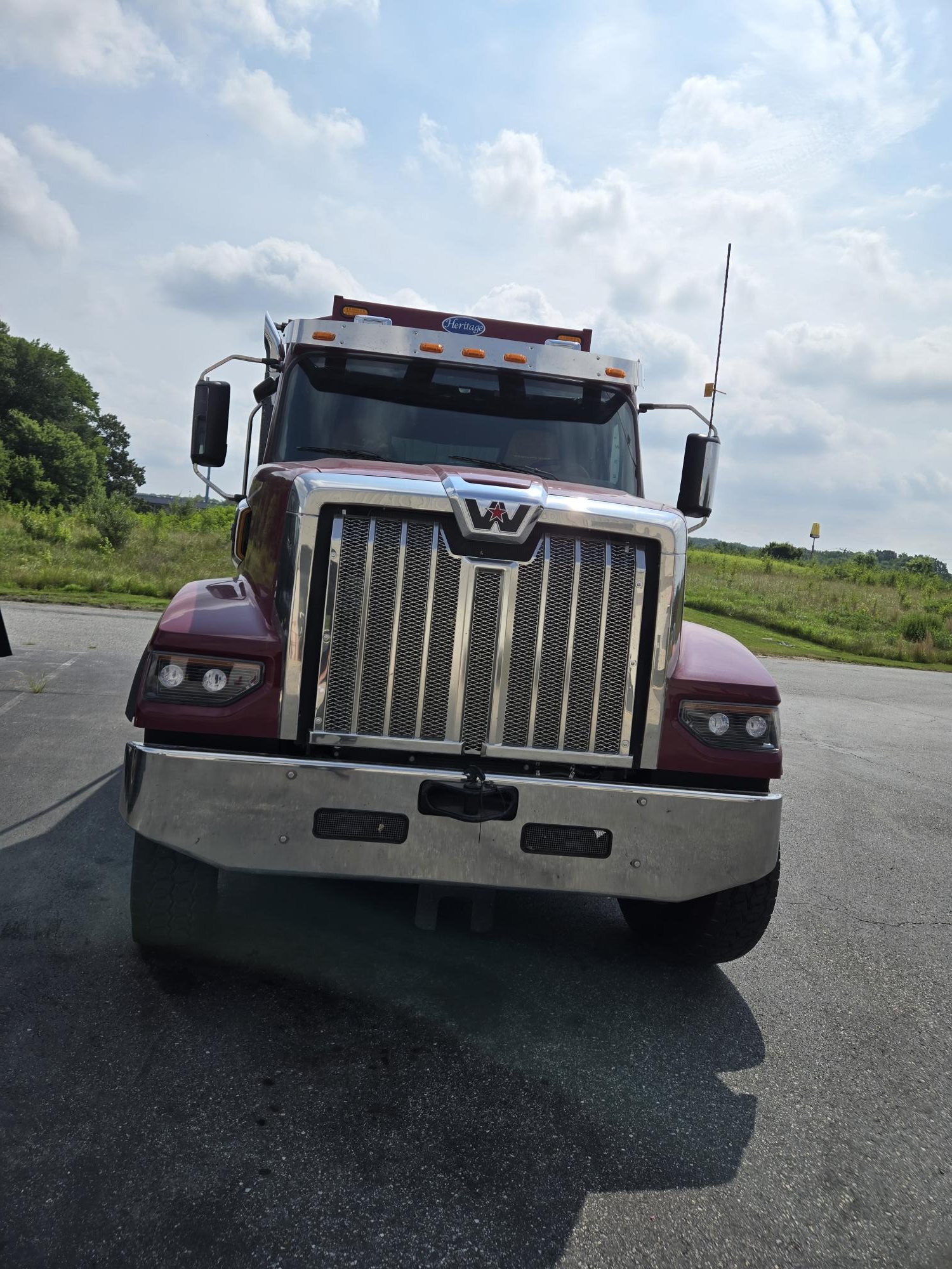 2026 WESTERN STAR 49X WG0291 - image 3 of 5