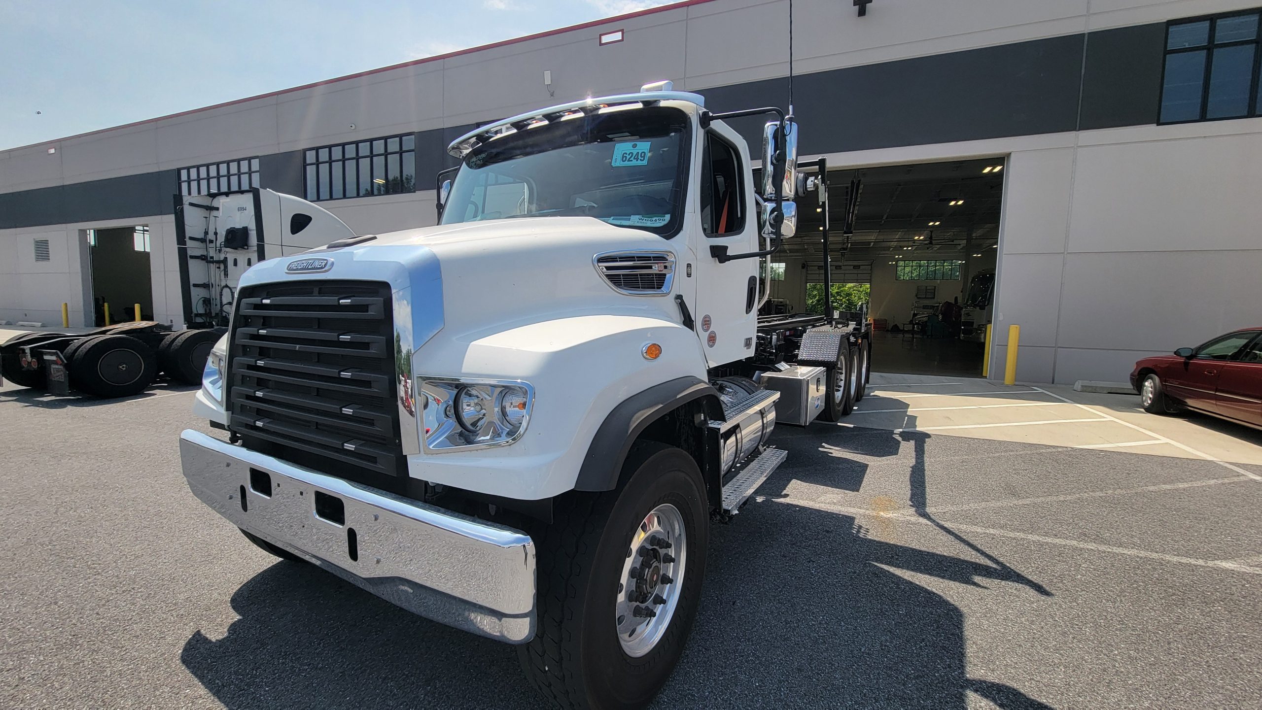 2026 FREIGHTLINER 114SD WG0490 - image 1 of 6
