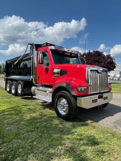 2026 WESTERN STAR 49X WG0289 - image 1 of 6