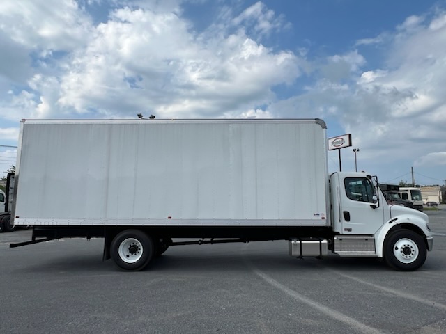 2026 FREIGHTLINER M2 106+ WS1159 - image 2 of 6