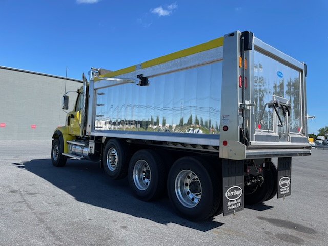 2026 WESTERN STAR 49X WG3324 - image 4 of 6
