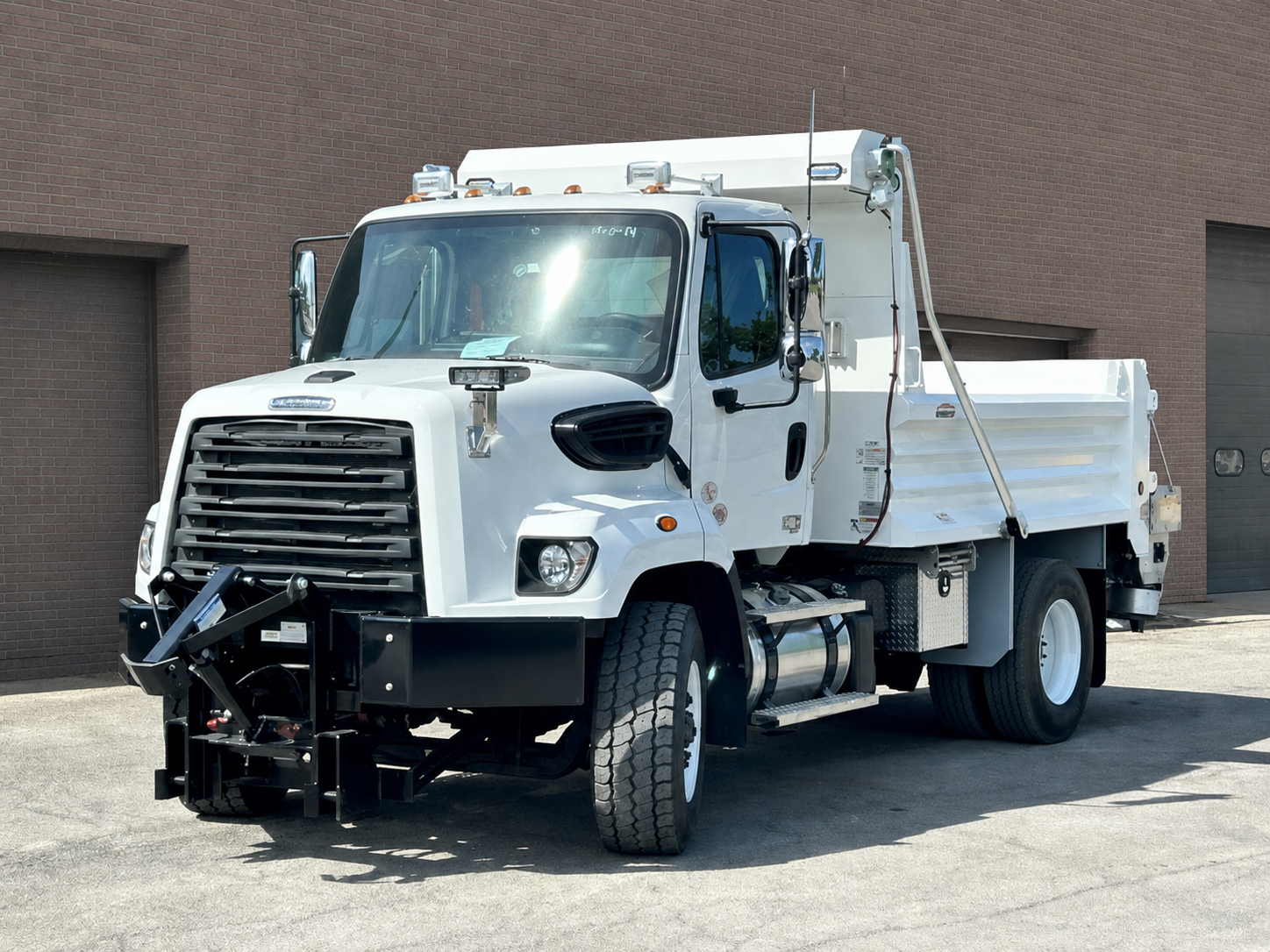 FREIGHTLINER 108SD Township Dump Truck w/Plow and Spreader WD4212 FREIGHTLINER 108SD Township Dump Truck w/Plow and Spreader WD4212 - image 1 of 6