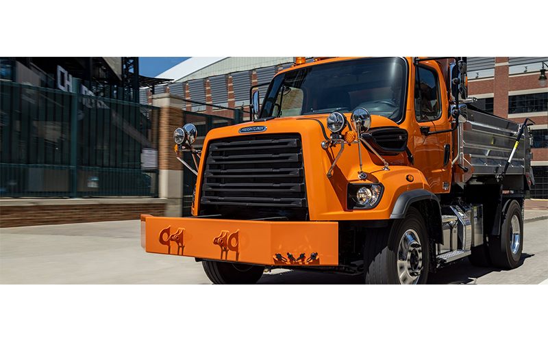 Freightliner 108SD Plus 19844-ftc_42n_108sdplus_bottomhero_2000x833 Freightliner 108SD Plus 19844-ftc_42n_108sdplus_bottomhero_2000x833