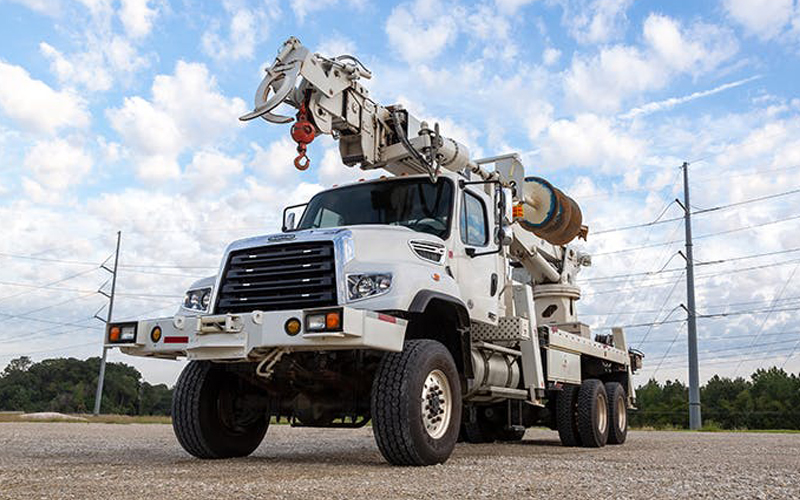 Freightliner 114SD Plus 19844_ftc_42n_114sd_applications_utility_700x470 Freightliner 114SD Plus 19844_ftc_42n_114sd_applications_utility_700x470