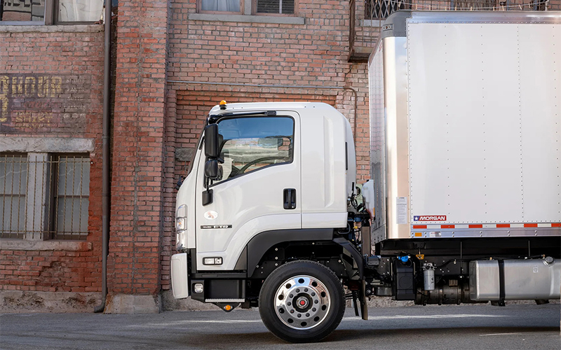 Isuzu FVR Diesel FTR_Alley_2_LowRes Isuzu FVR Diesel FTR_Alley_2_LowRes